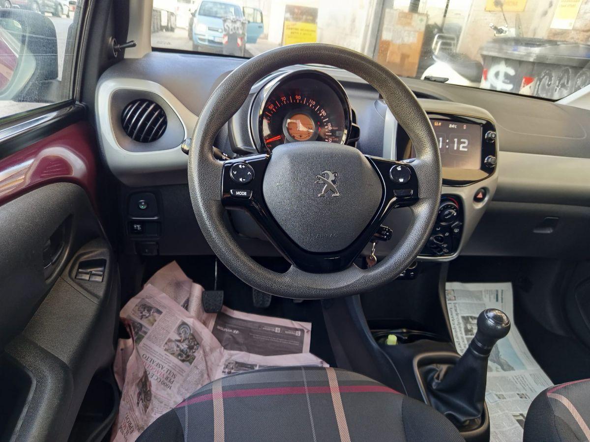 PEUGEOT 108 PureTech 82 5p. Allure 2015