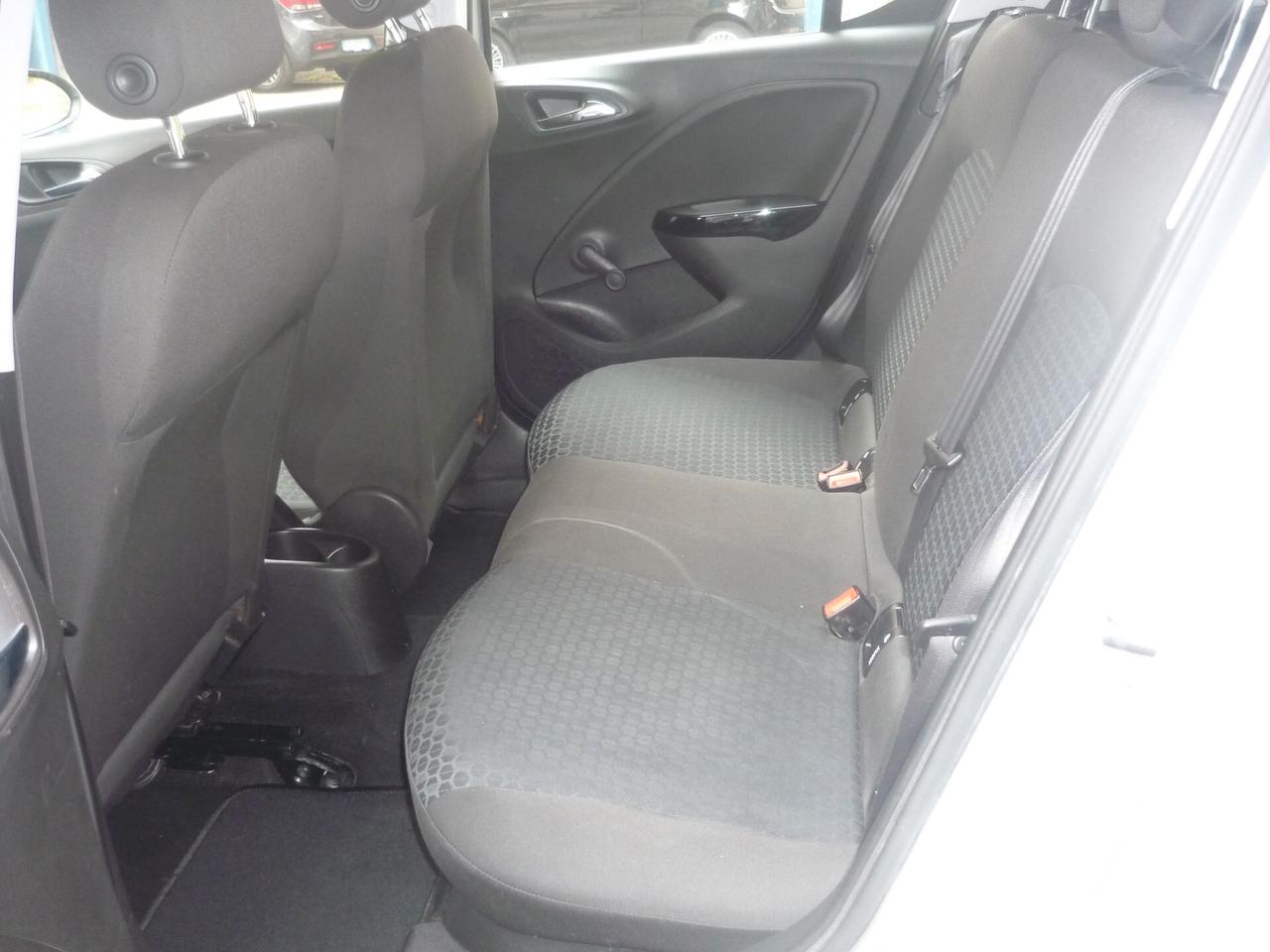 Opel Corsa 1.2 5 porte n-Joy