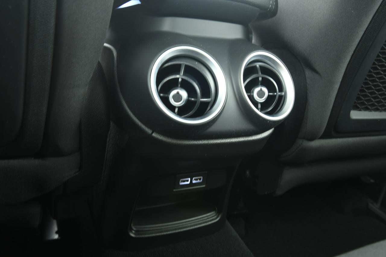 ALFA ROMEO Stelvio 2.0 t Business Q4 200cv auto CAMERA+ACC