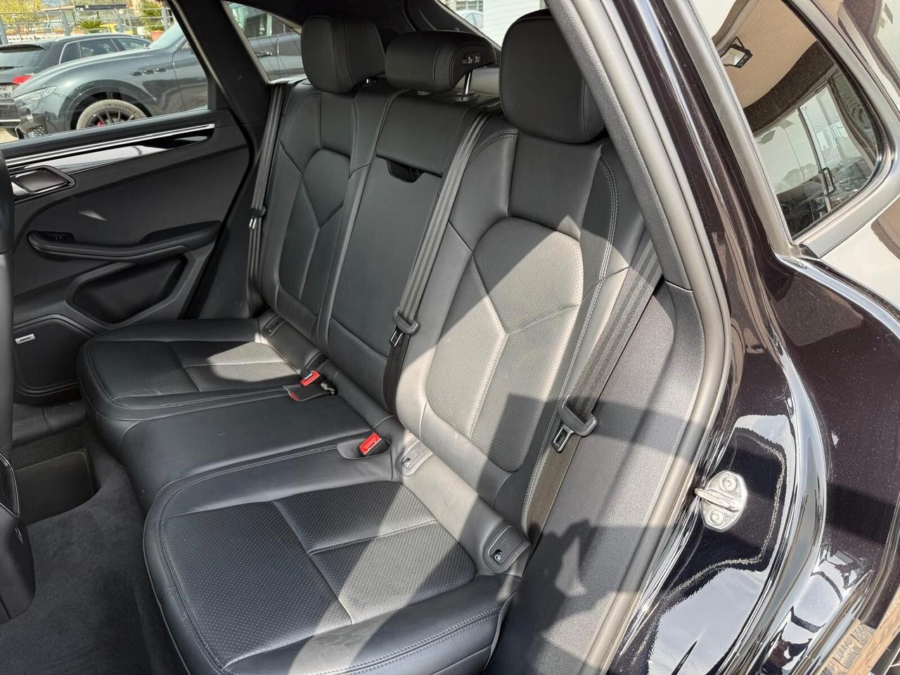 Porsche Macan 2.0 T IMPECCABILE STRAFULL/"21/TETTO/SPORT CHRONO POCHI KM AFFARE