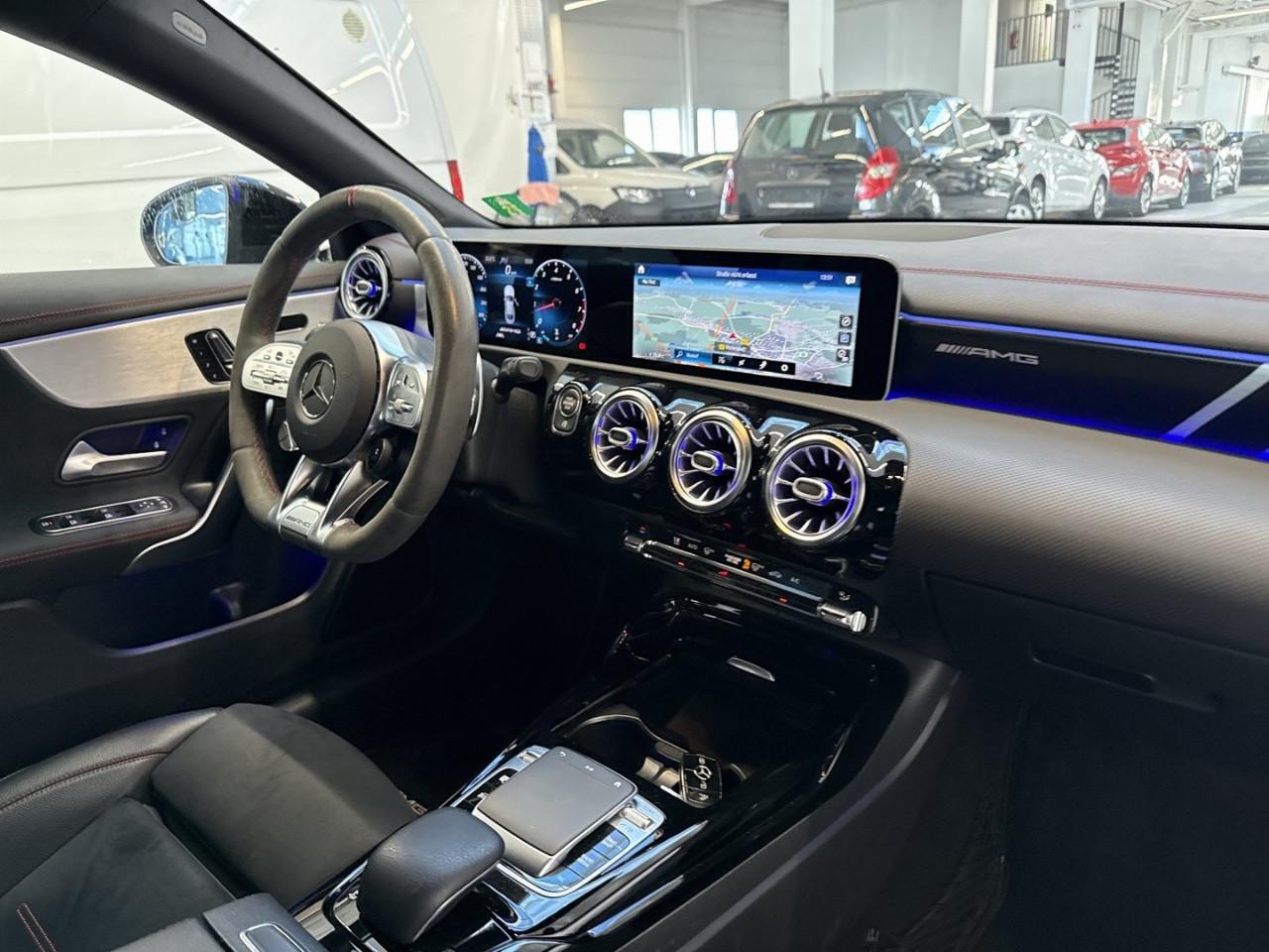 Mercedes-Benz CLA 35 AMG 4MATIC 7G-DCT