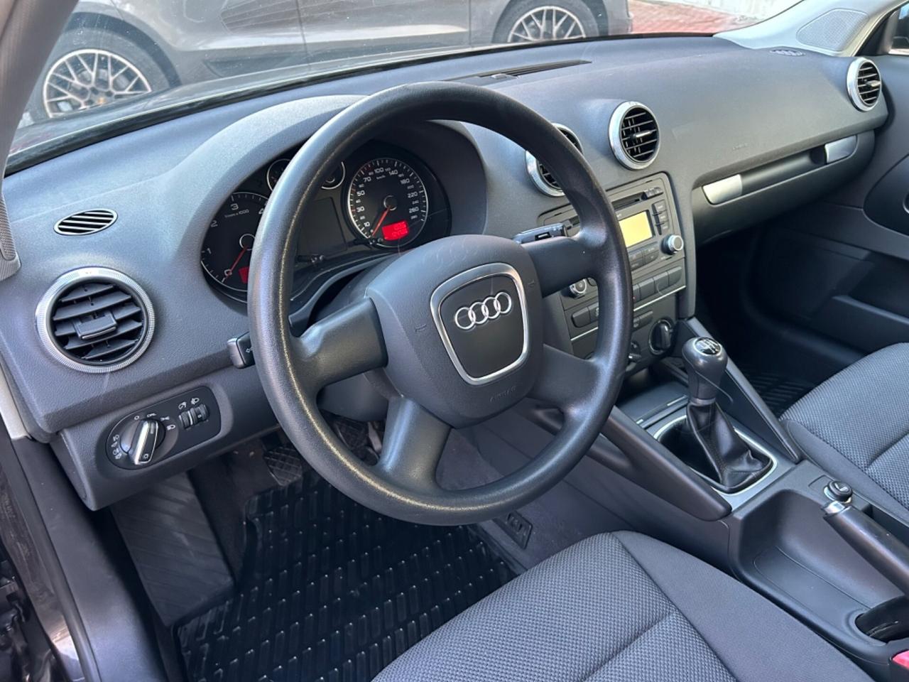 Audi A3 1.6 TDI IDEALE PER NEOPATENTATI !!!!!!!!