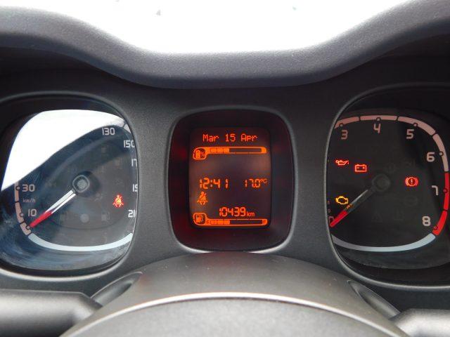 FIAT Panda Cross 1.0 FireFly S&S Hybrid 70 CV Cross Connect 7"