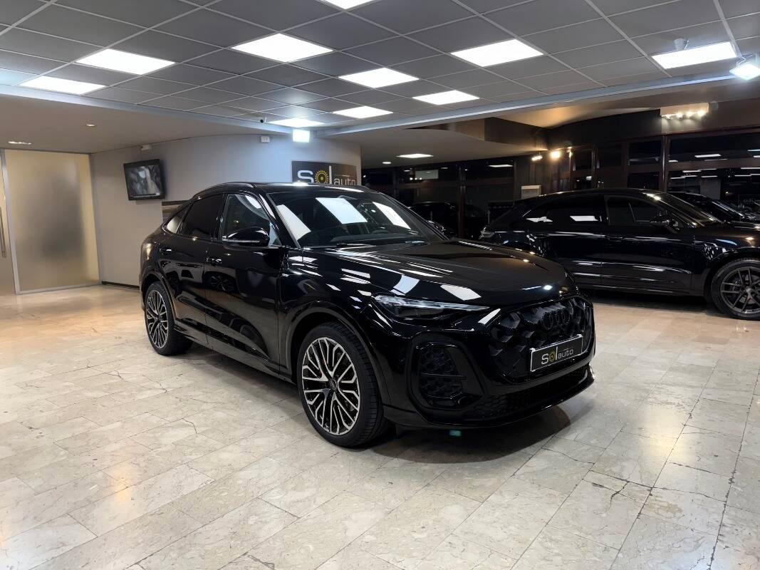 Audi Q5 Sportback 2.0 TDI MHEV quattro S line Edition S tronic – Adaptive Air MMI Pro 21” Head-Up Panorama