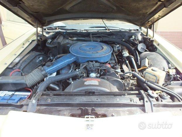 LINCOLN CONTINETAL V8 1972 ASI TARGA ORO