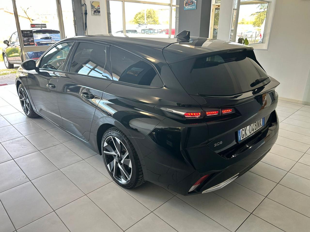 Peugeot 308 BlueHDi 130 S&S EAT8 SW Allure Pack