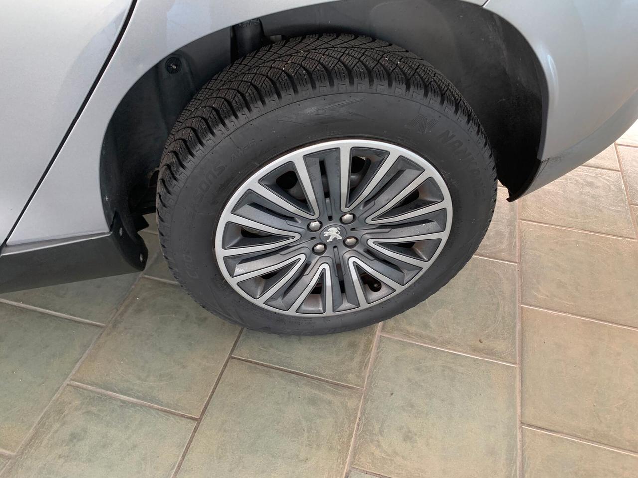 Peugeot 2008 1.4 HDi 68CV Active