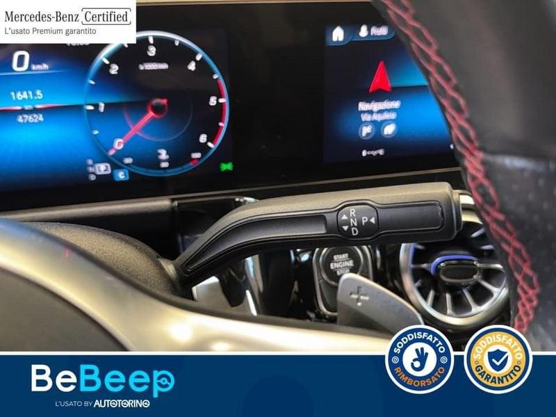 Mercedes-Benz GLA 200 D PREMIUM 4MATIC AUTO