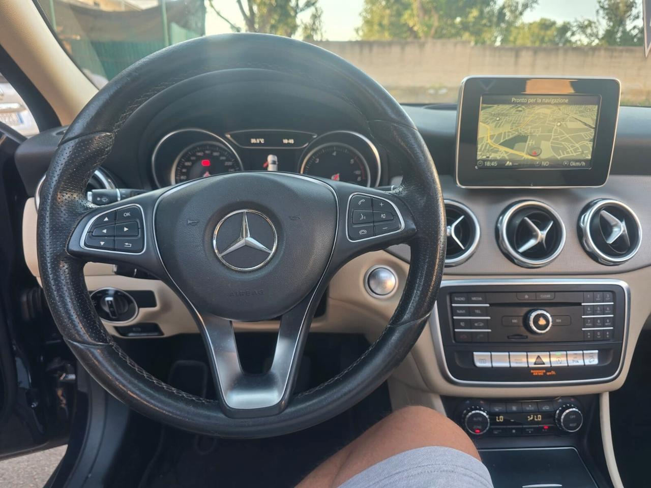 Mercedes GLA 2.2 DIESEL 177CV 4X4 TETTO APRIB. FULL 2017