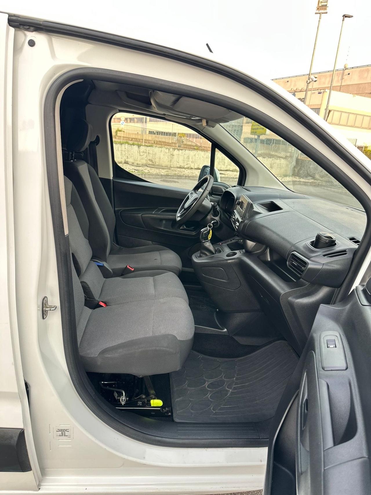 Opel combo cc 1.6 diesel 3 posti