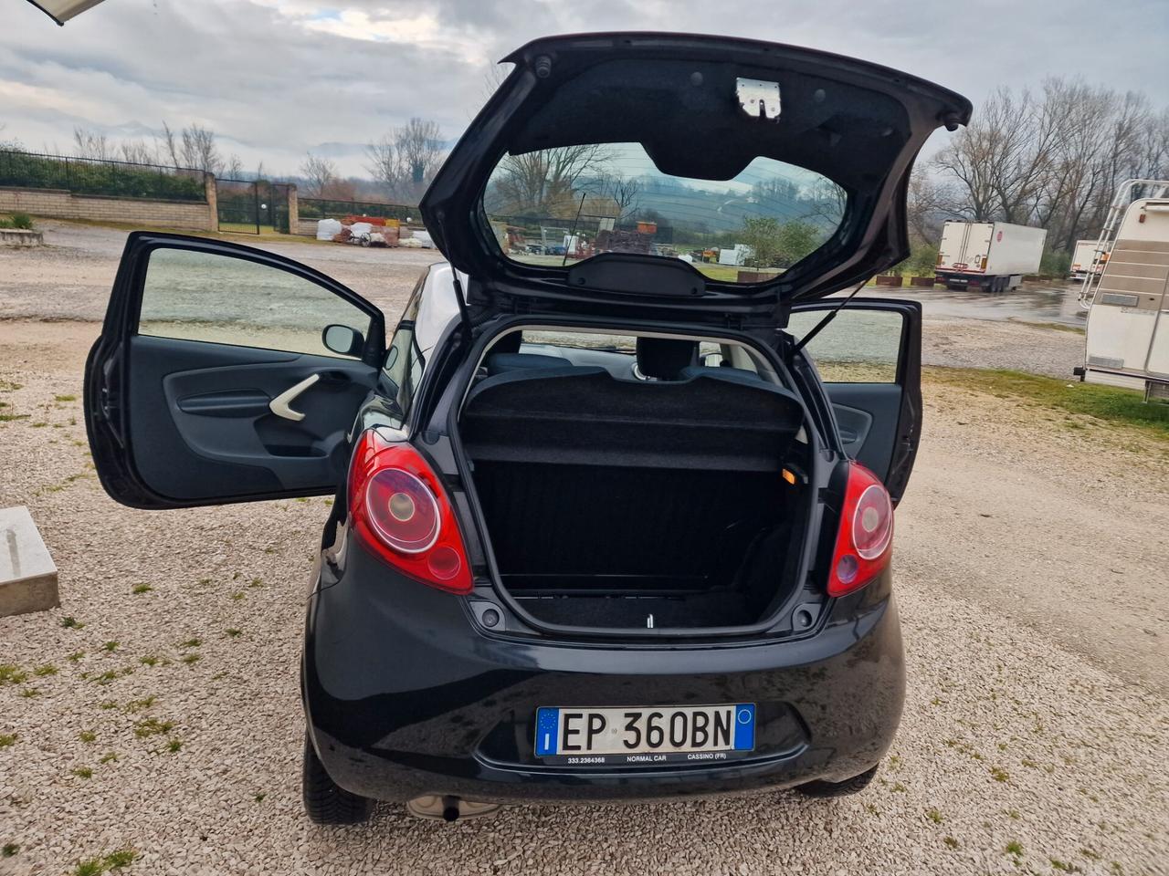 Ford Ka 1.2 8V 69CV Individual "Euro 5"