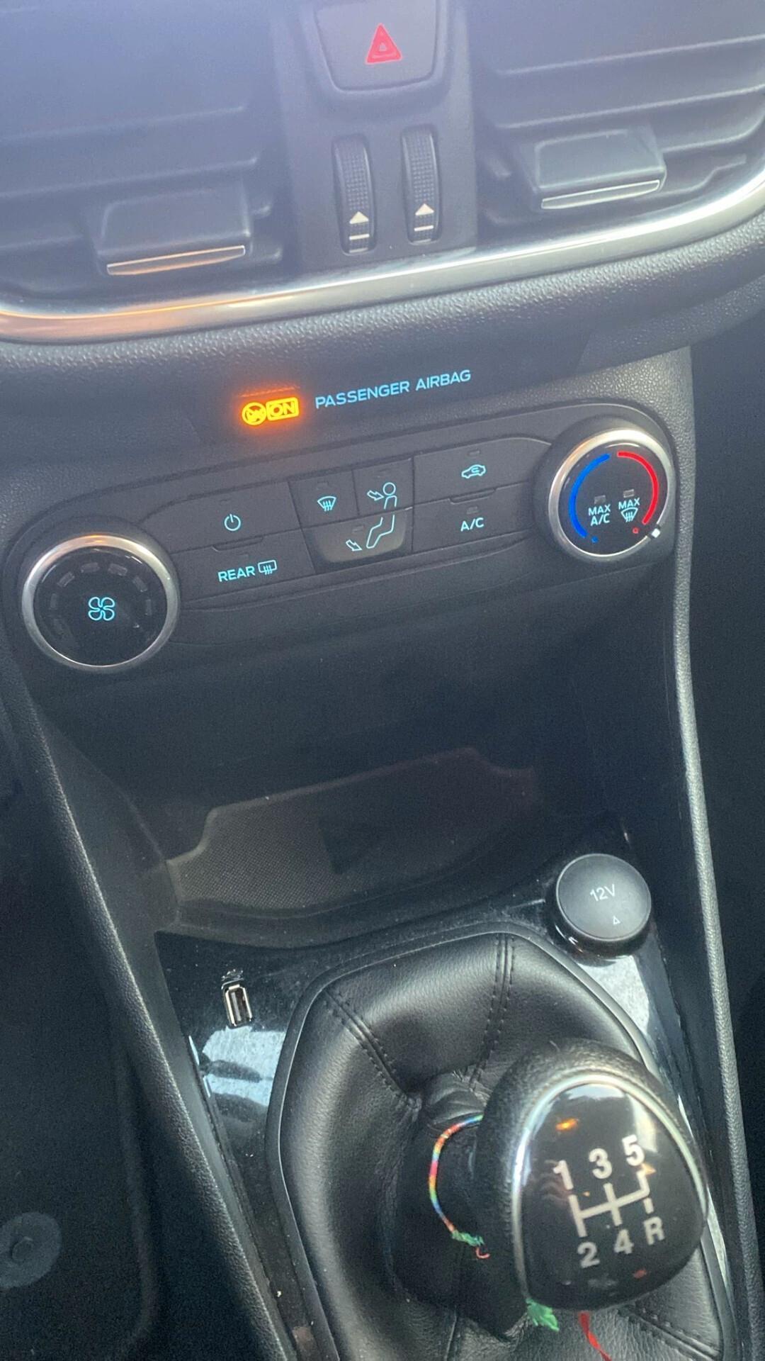 Ford Fiesta 1.1 75 CV 5 porte Connect