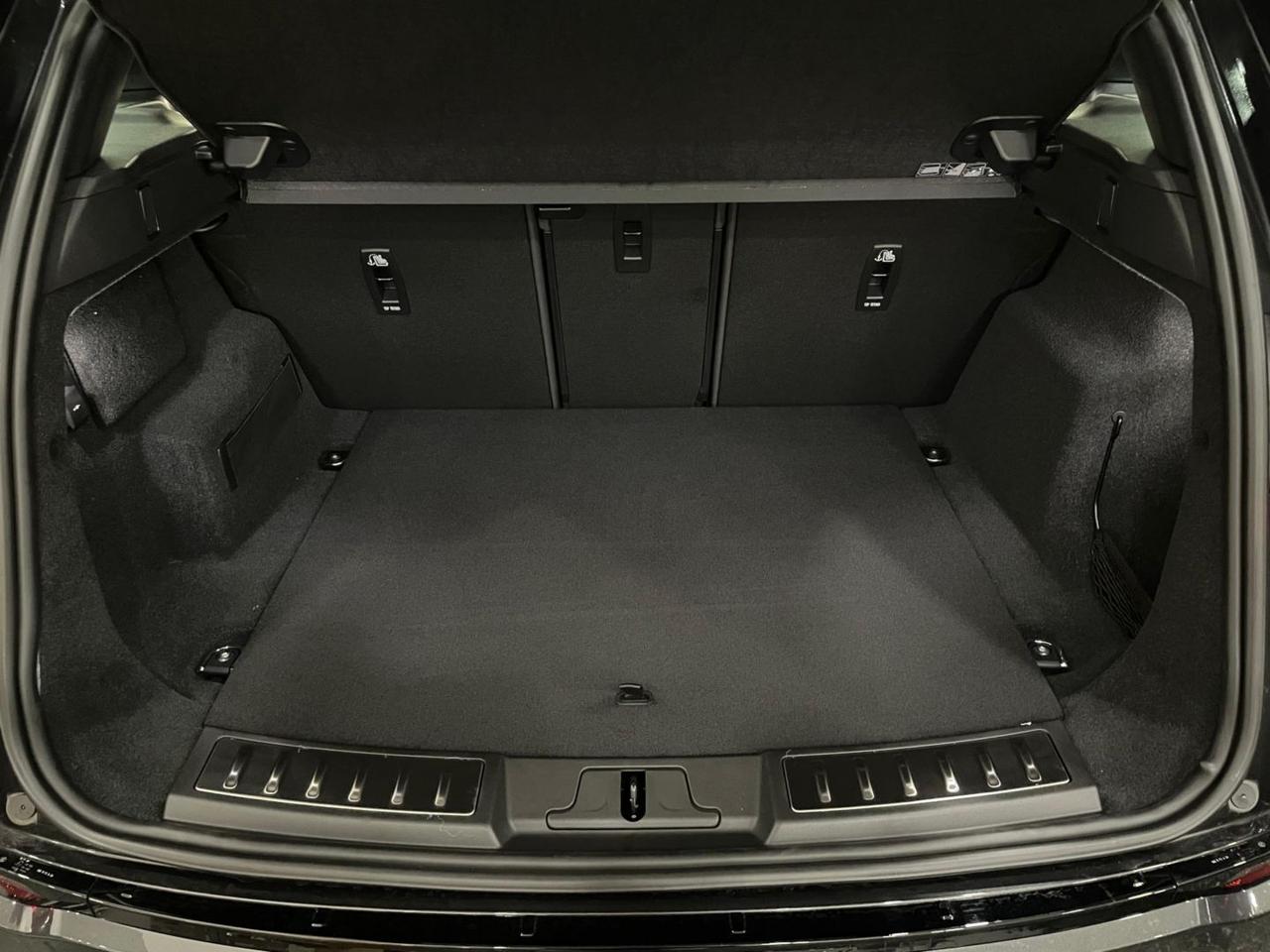Land Rover Range Rover Evoque Dynamic SE Tetto Navi C.20 BlackPack NEW MODEL