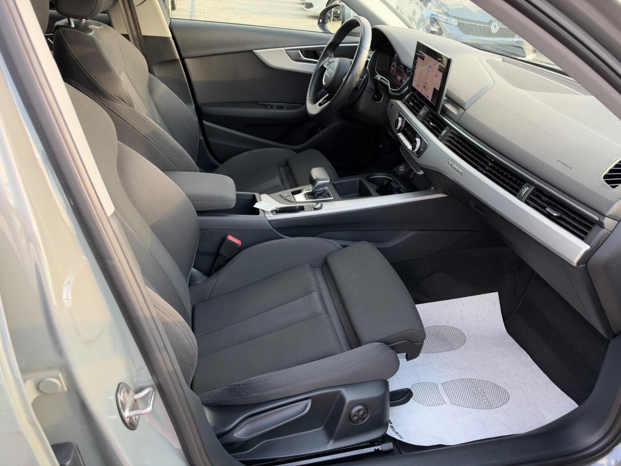 Audi A4 Avant 40 TDI quattro S tronic line edition