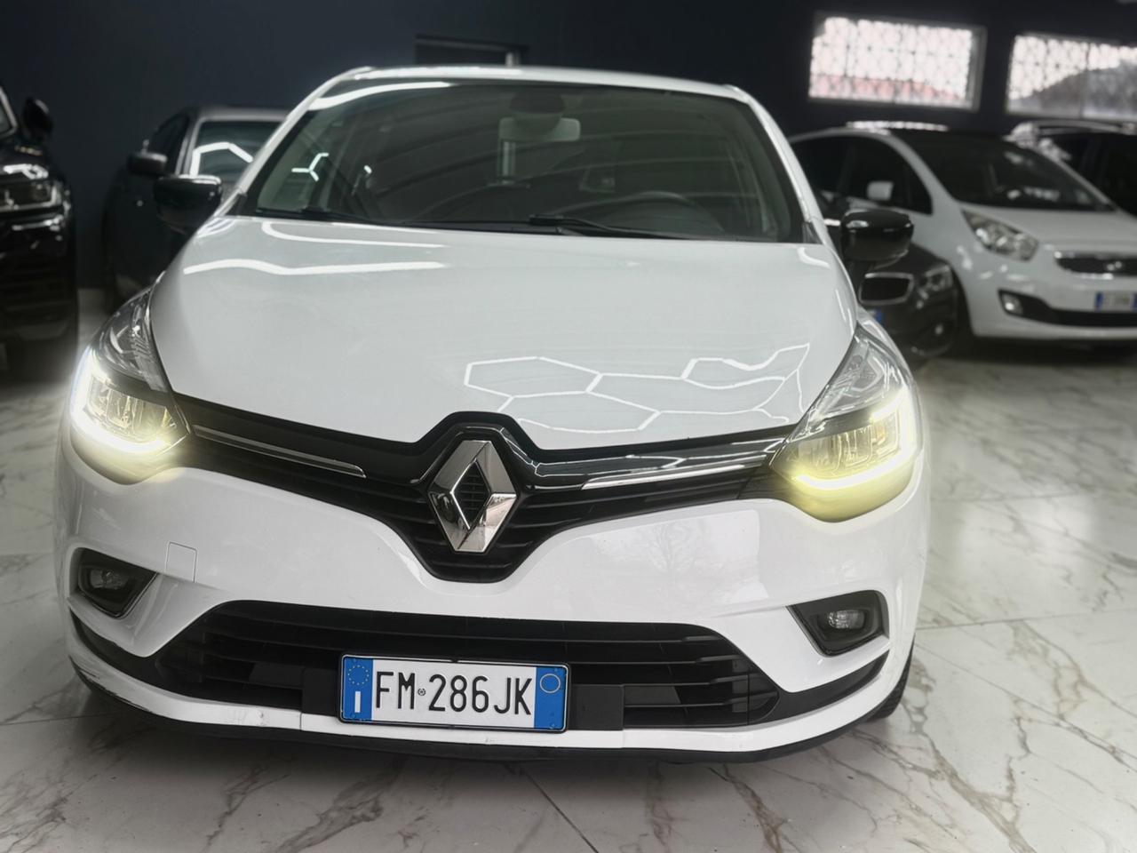 Renault Clio dCi 8V 90 CV 5 porte Duel2