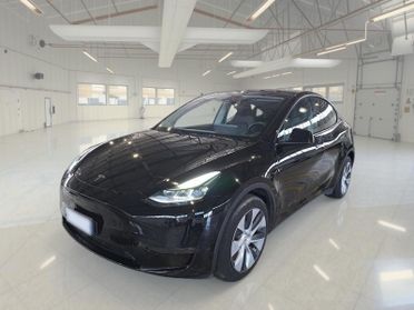 TESLA MODEL Y 75 kWh Dual Motor Long Range 4WD aut.