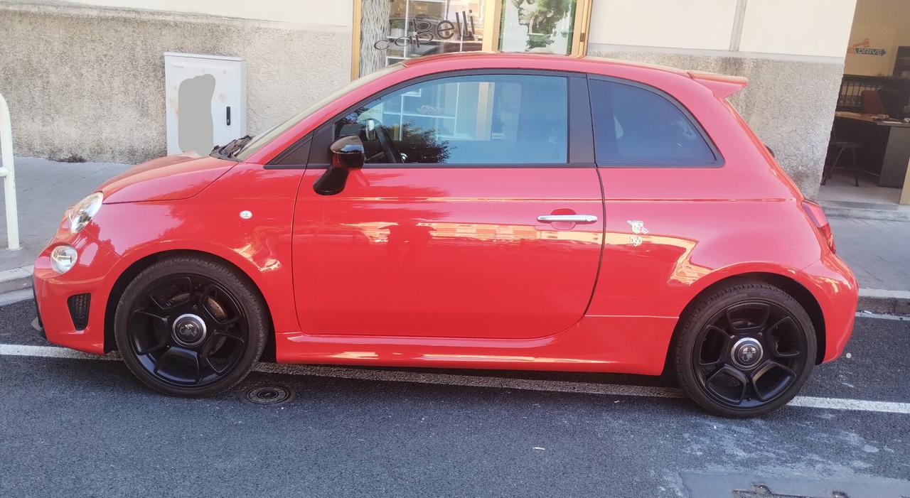 Abarth 595 1.4 Turbo T-Jet 160 CV Pista
