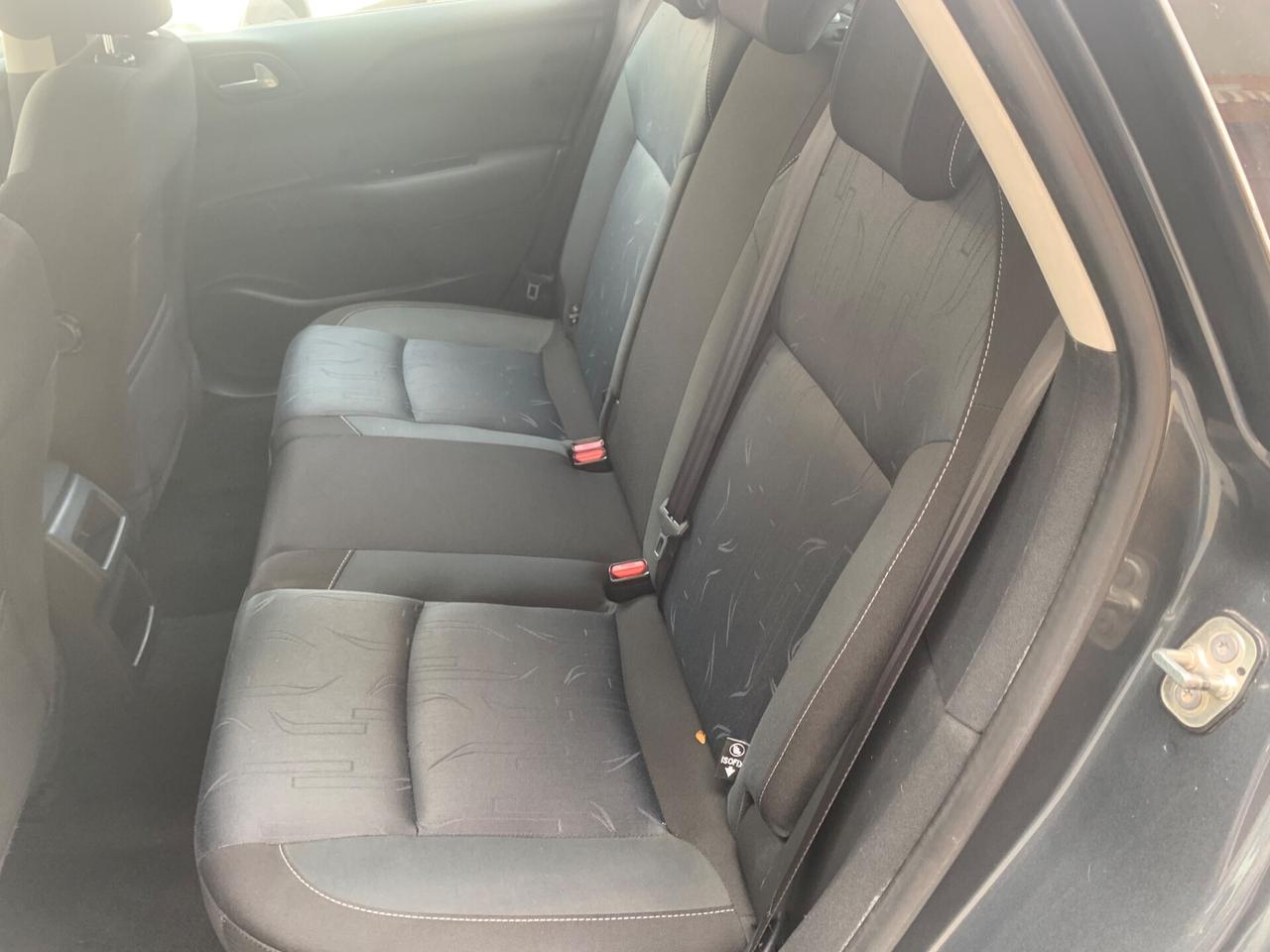 Citroen C4 1.6 e-HDi 115 Seduction