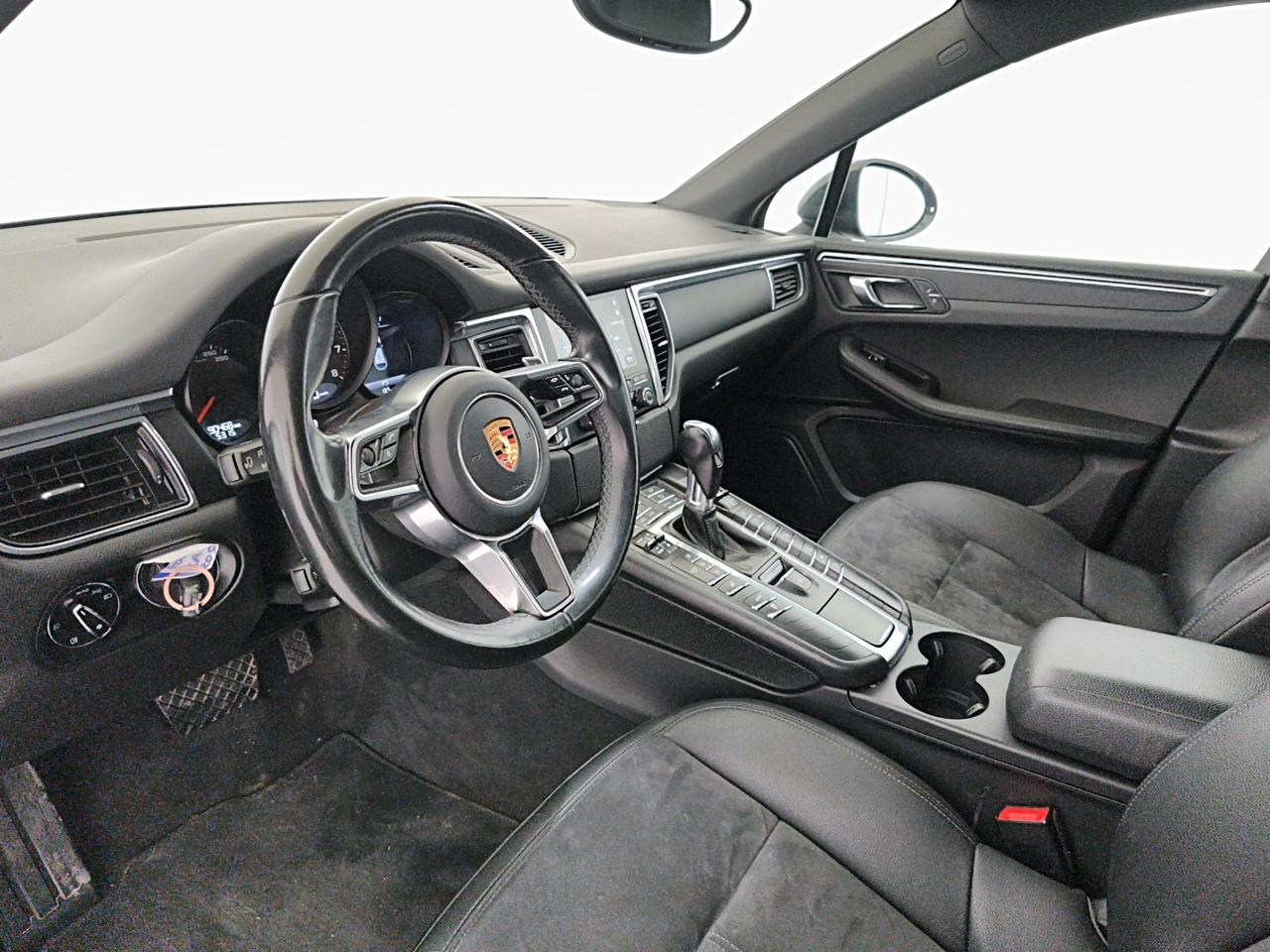 Porsche Macan 2.0 252cv