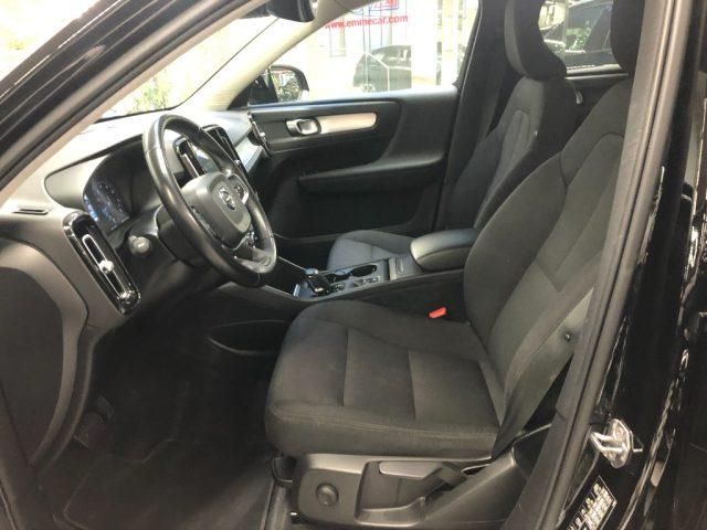 VOLVO XC40 T3 Geartronic Momentum