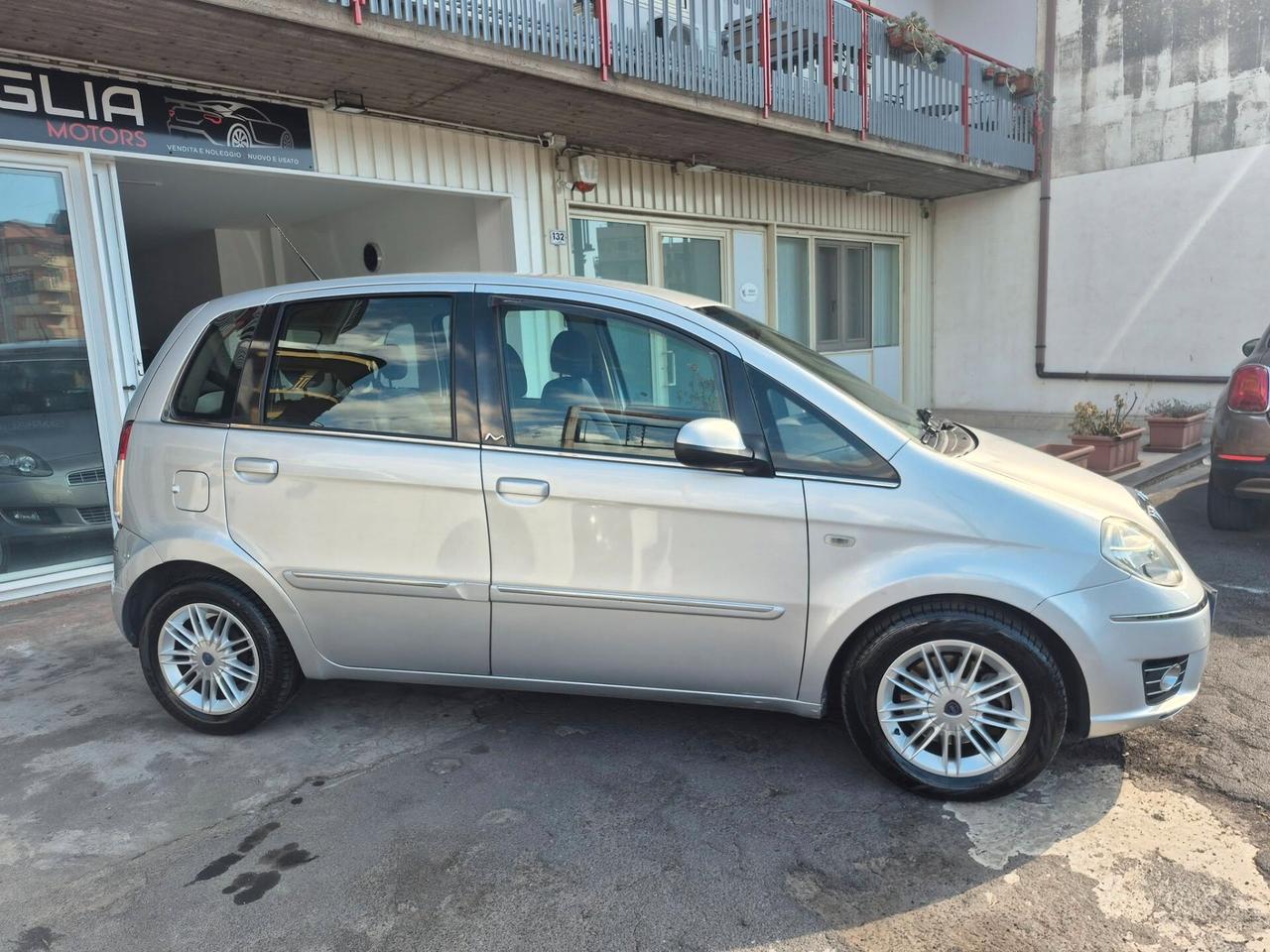 Lancia MUSA 1.3 Mjt 90 CV TURBINA-BASSA---