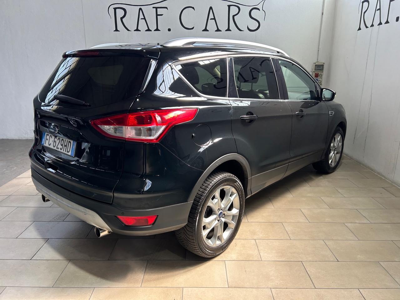 Ford Kuga 2.0 TDCI 150 CV S&S 4WD Powershift Titanium X