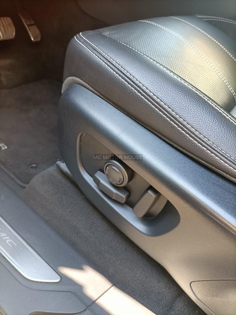 LAND ROVER VELAR R DYNAMIC 180cv RATE / PERMUTE