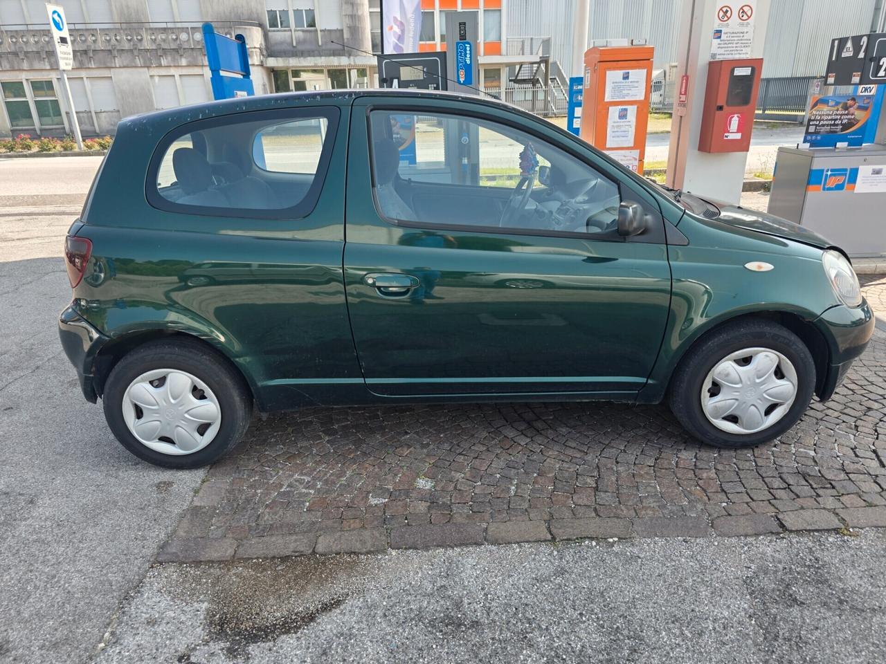 Toyota Yaris 1.4 Tdi D-4D cat con 207.000km Neopatentati ok