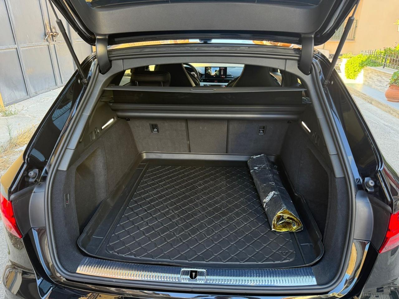 Audi A4 S4 Avant TDI quattro tiptronic sport attitude 341 cv