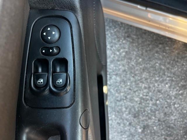 Lancia Ypsilon 1.3 MJT 16V 75 CV