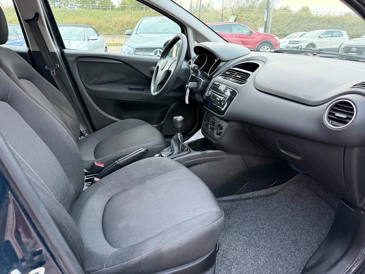 Fiat Punto 1.3 MJT II S&S 95 CV 5 porte Street OK NEOPATENTATI
