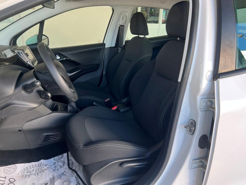 Peugeot 208 Active 82 CV - Ufficiale Peugeot - Euro 6C