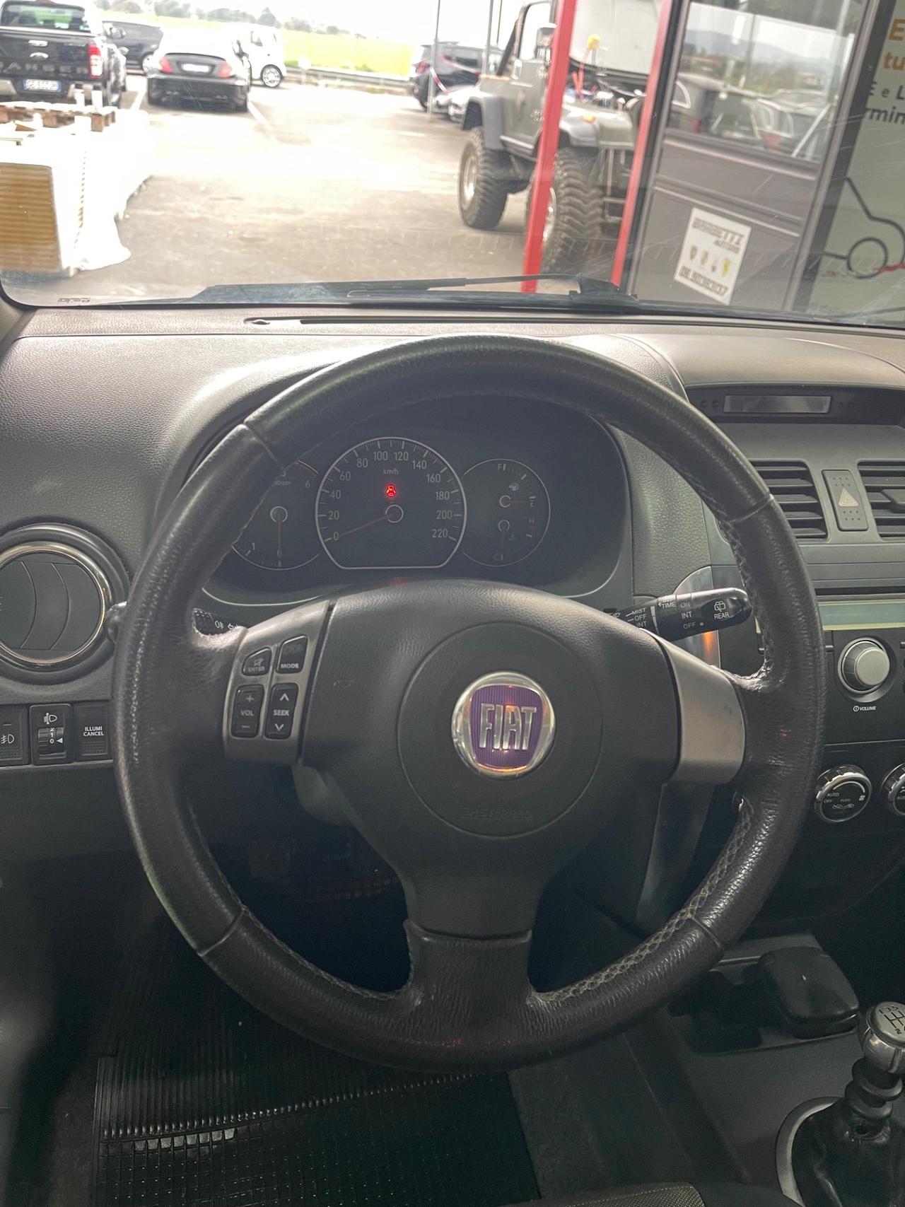 Fiat Sedici 1.9 MJT 4x4 Neopatentati PERMUTE RATE