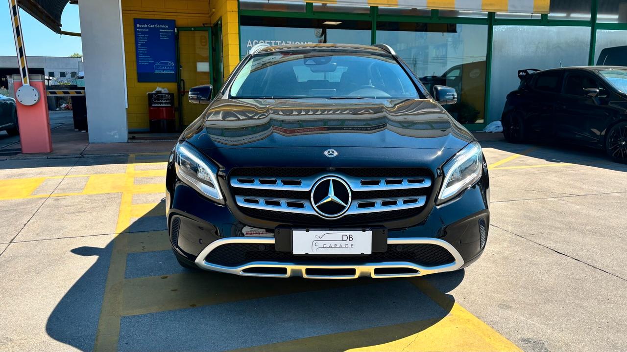 Mercedes-benz GLA 180 Premium