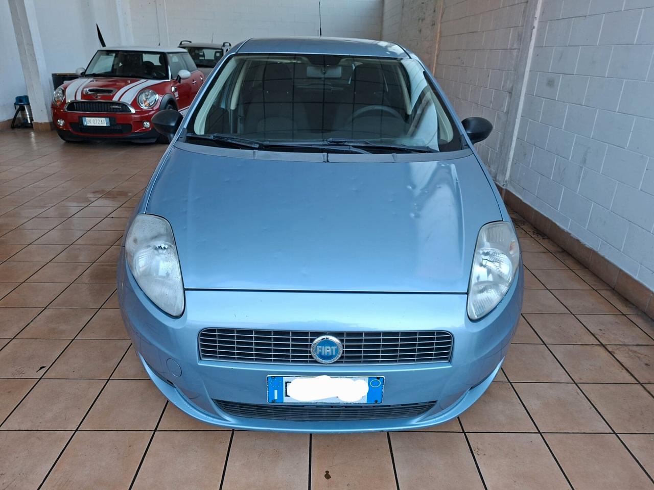Fiat Grande Punto 5p 1.4 Dynamic 77cv, Adatta a neop.