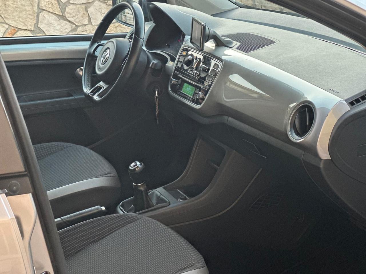 Volkswagen up! 1.0 Benz/ Metano