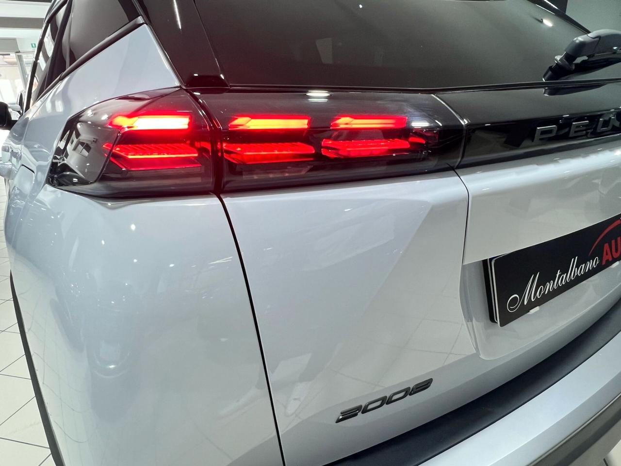 Peugeot 2008 PureTech 100 S&S Allure KM0
