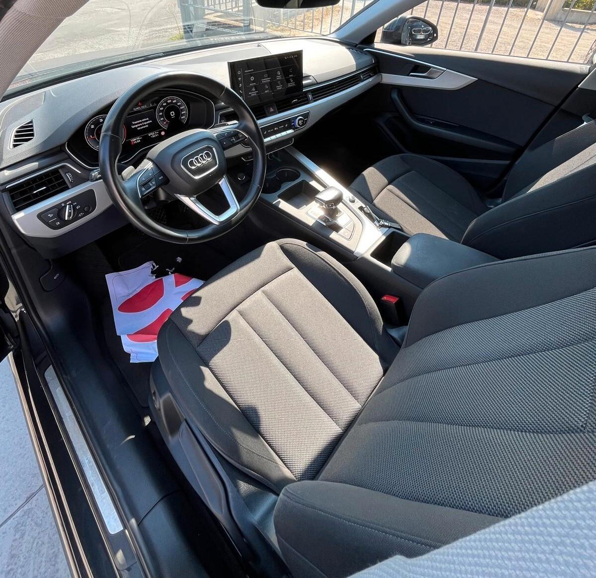 Audi A4 35 TDI/163 CV S tronic Business