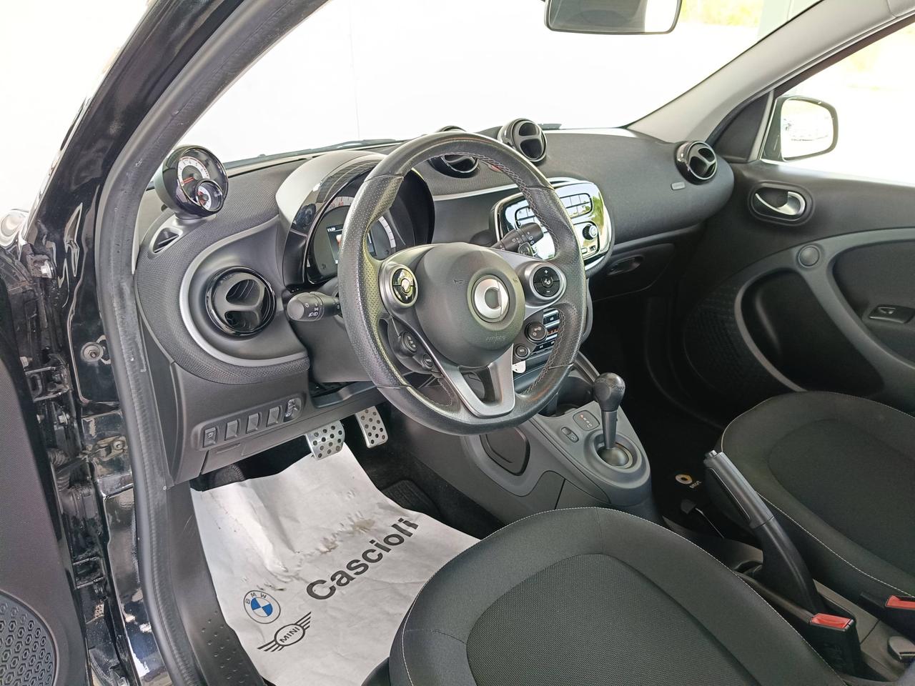 SMART Forfour II 2015 - Forfour 0.9 t Passion 90cv twinamic my18