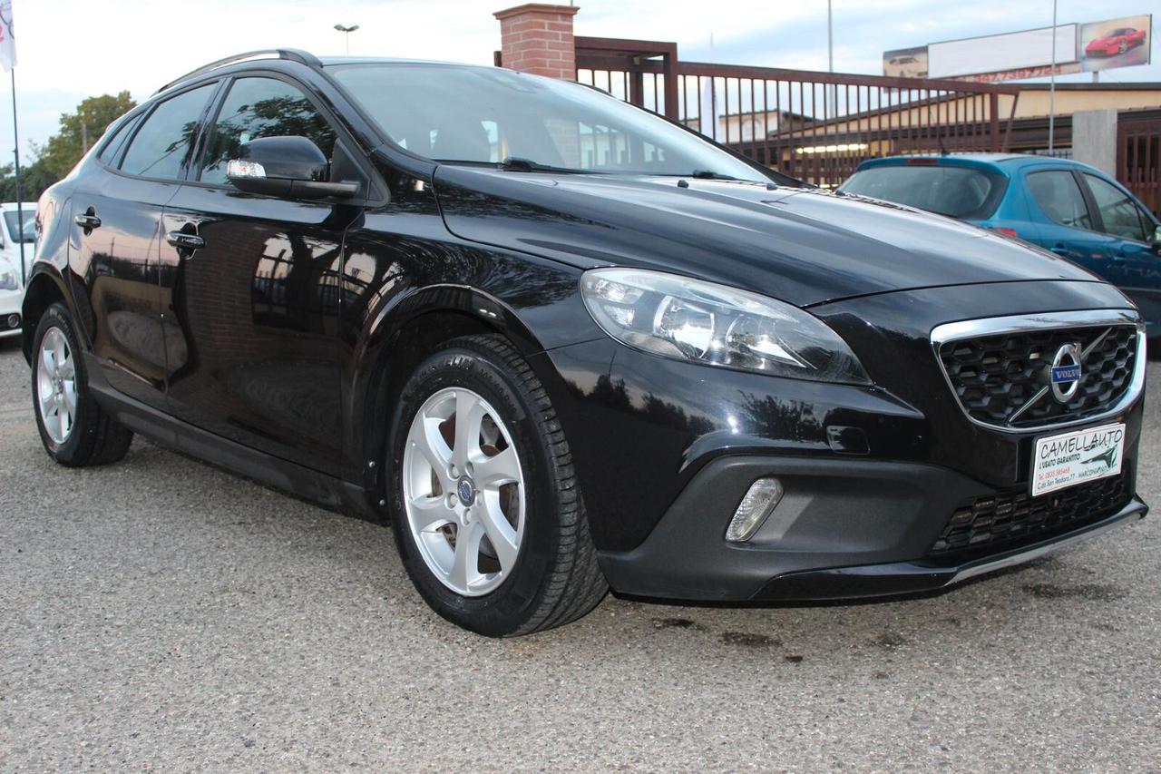 Volvo V40 Cross Country D2 1.6 Powershift Momentum