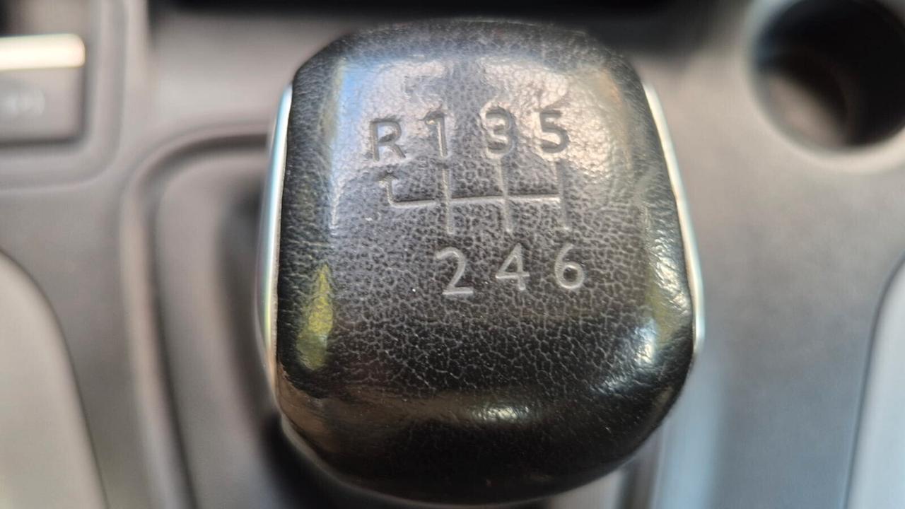 Toyota Proace City Verso 1.2 110 CV S&S Short D Executive 2021 PERFETTA leggi testo