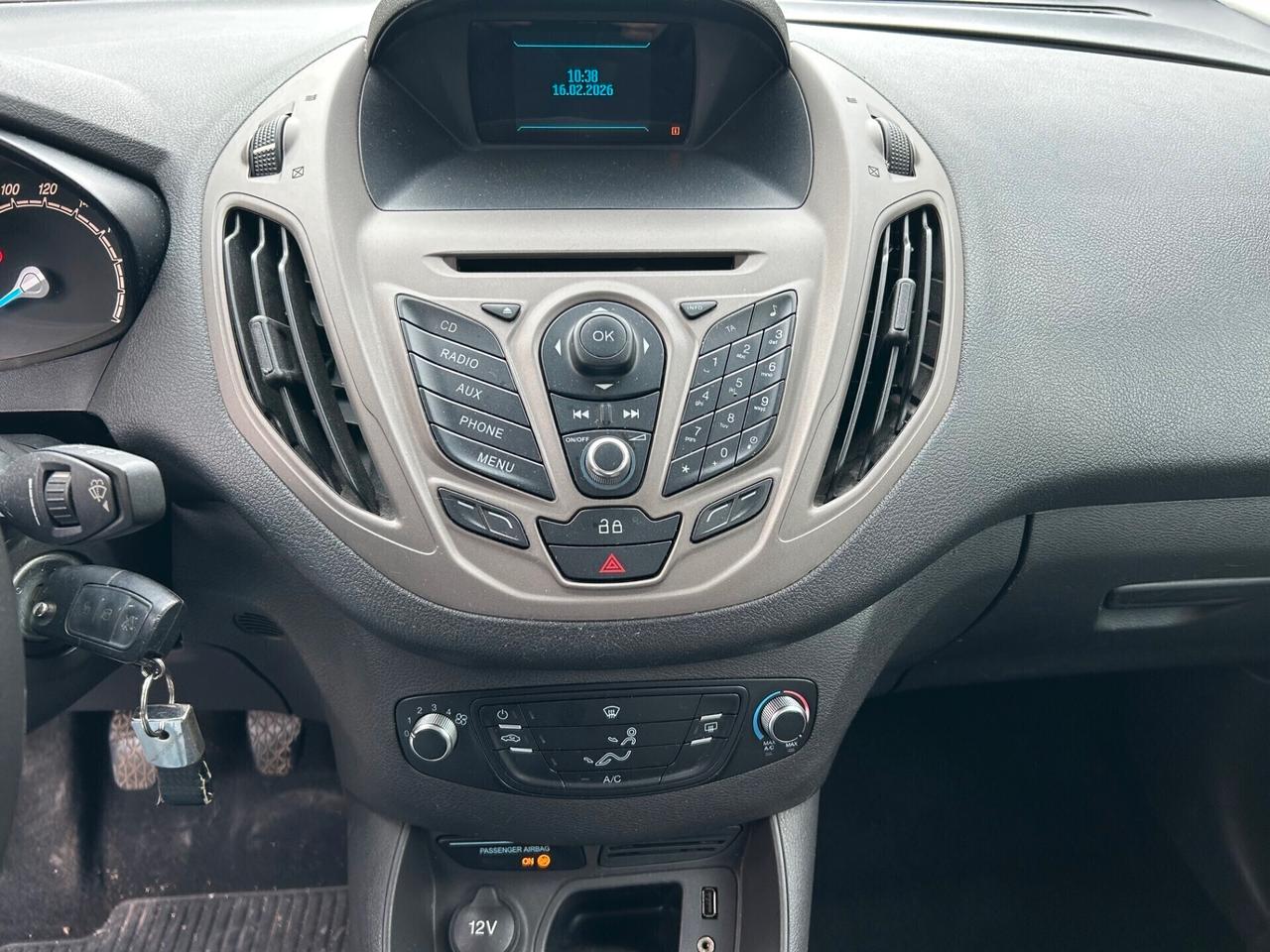 Ford Tourneo Courier 1.5 TDCI 75 CV Titanium