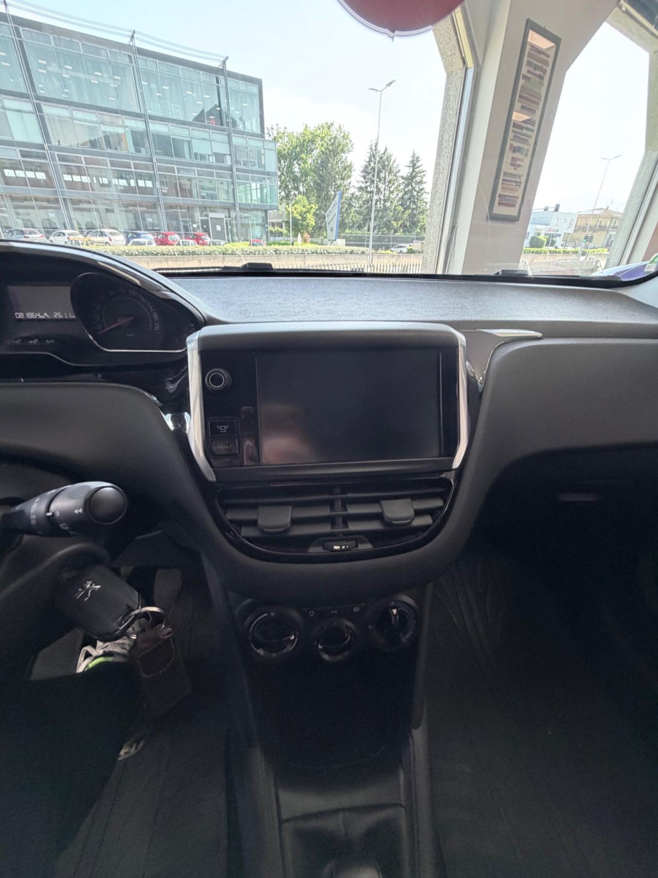 Peugeot 208 Allure benzina