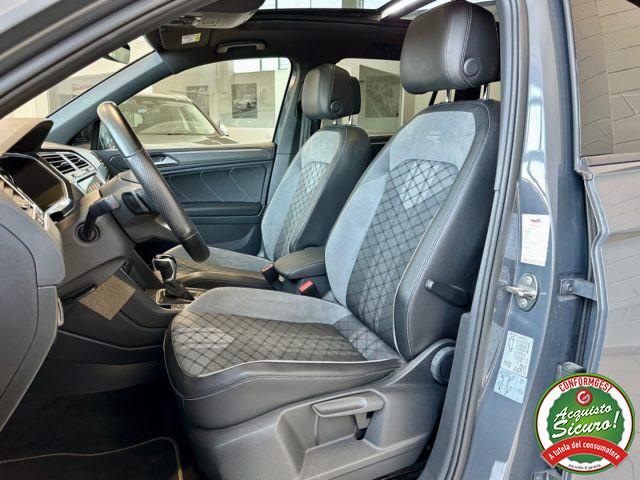 VOLKSWAGEN Tiguan 1.5 TSI 150CV DSG Sport ACT *R-LINE*TETTO*FARI IQ*