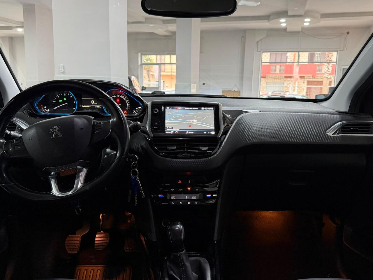 Peugeot 2008 BlueHDi 100 S&S Allure Pack