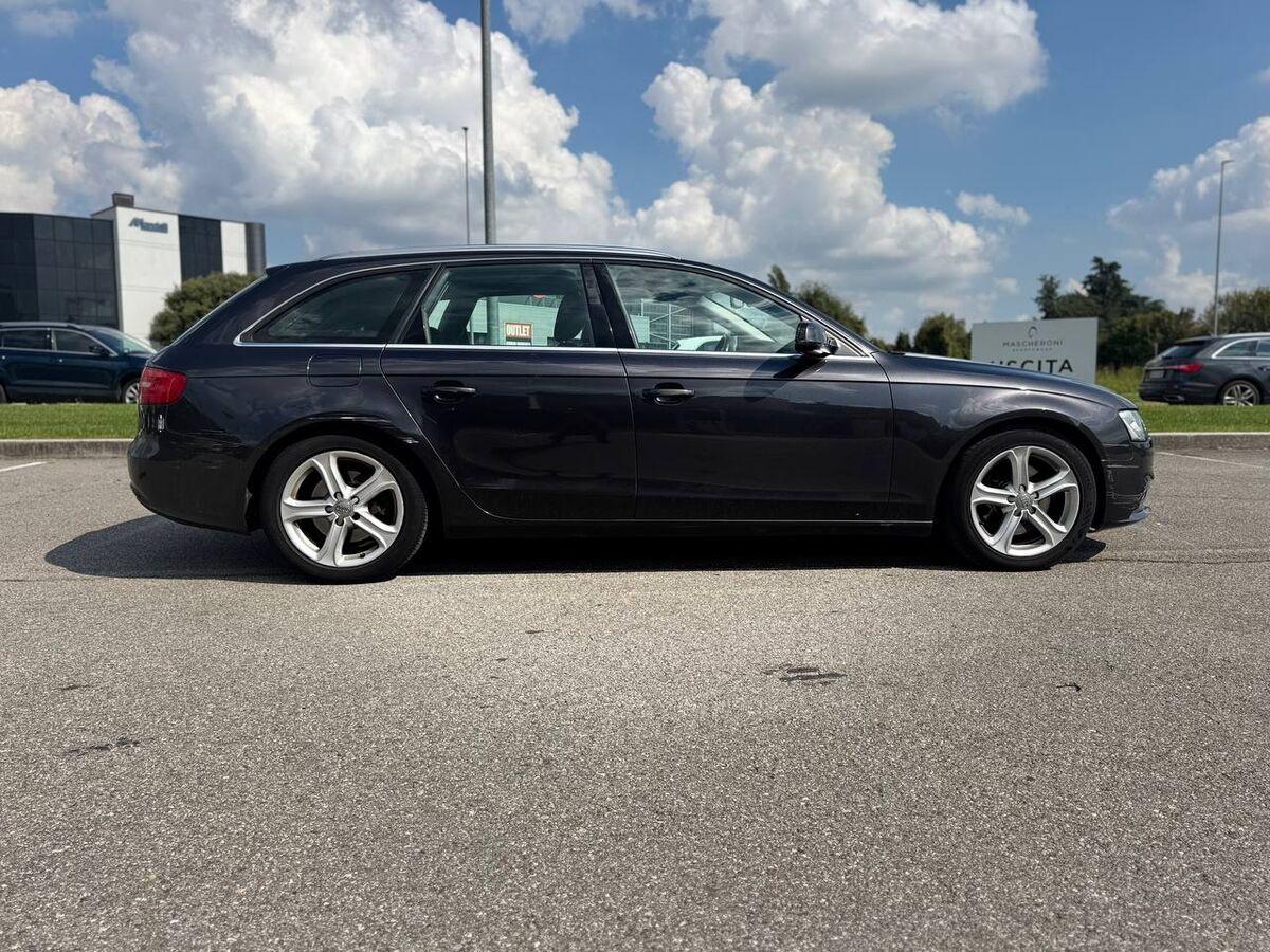 Audi A4 2.0 tdi Advanced 143cv multitronic