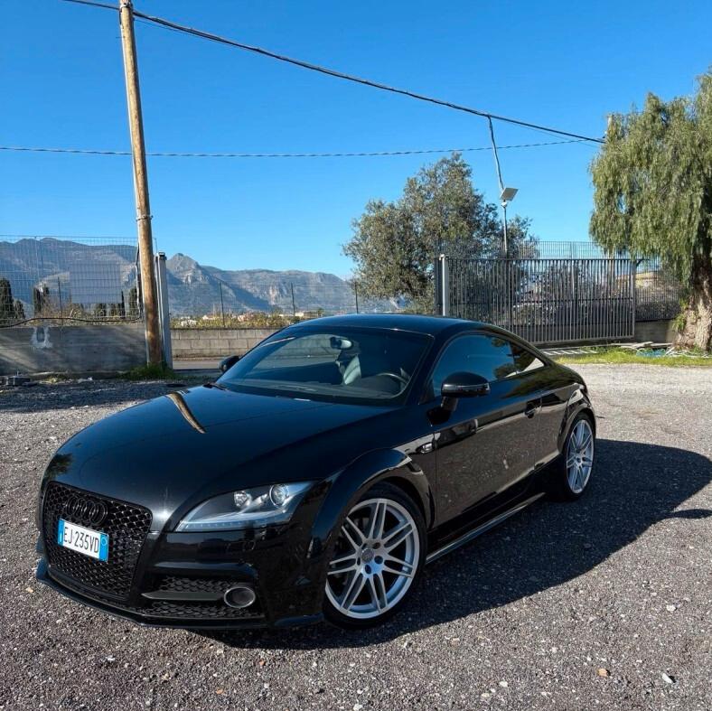 Audi TT Coupé 2.0 TDI quattro Advanced plus
