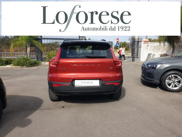 VOLVO XC40 B4 AWD Geartronic R-design