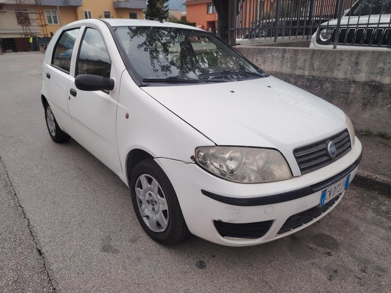 Fiat Punto 1.2 5 porte Active Natural Power