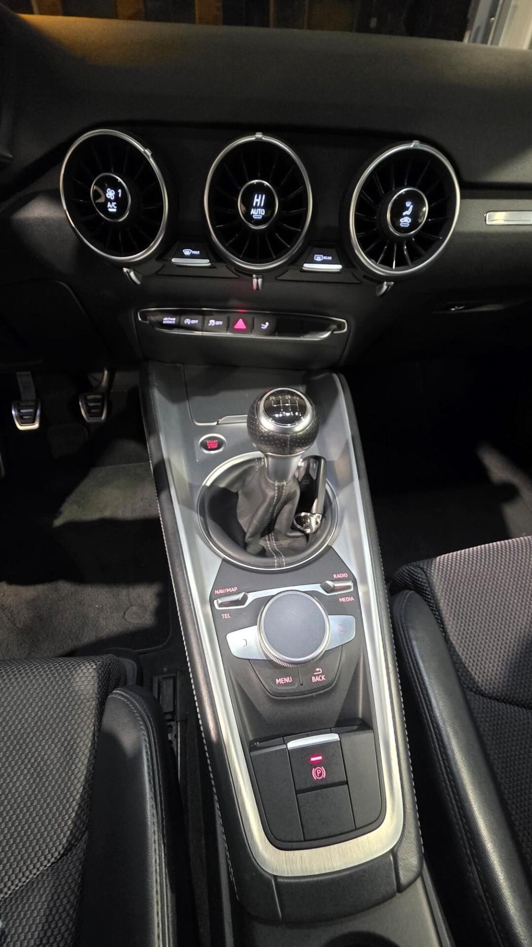 Audi TT Coupé 2.0 TDI ultra S line